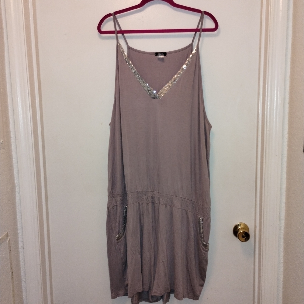 Venus Grey Sparkly Sequin Plus Size Romper - In NEW Condition! - Picture 2 of 14